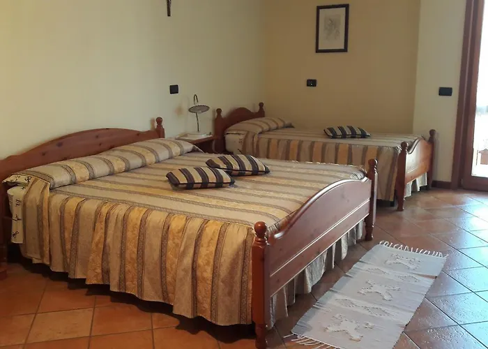 I Camuni Bed and Breakfast 3*